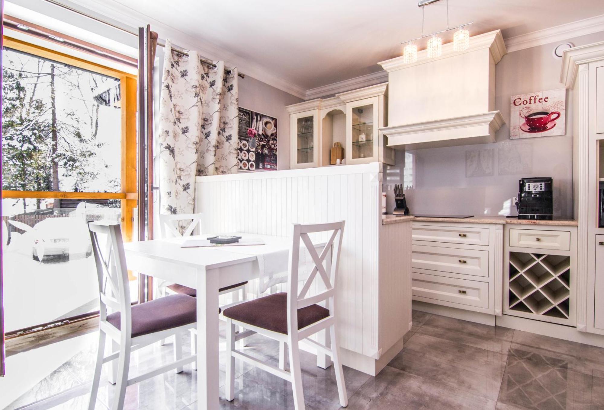 Apartamenty Szkolna Zakopane Rom bilde